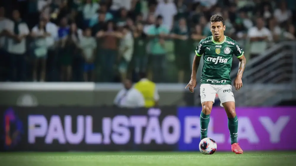 O Legado de Marcos Rocha no Palmeiras: À Beira do 300º Jogo