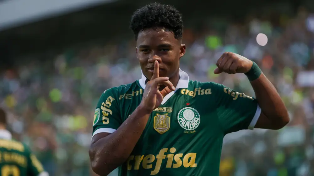 Substituto de Endrick: Palmeiras monitora mercado com critérios rígidos