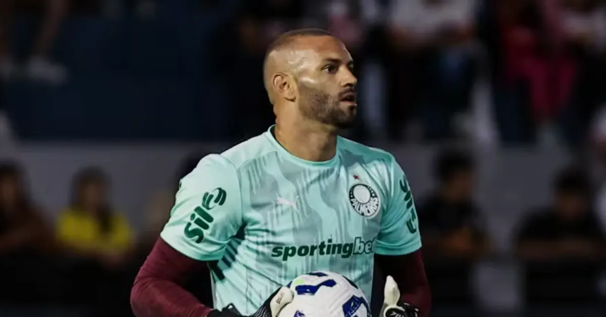 Weverton Palmeiras Libertadores: O Goleiro dos Recordes e a Busca pela Perfeição