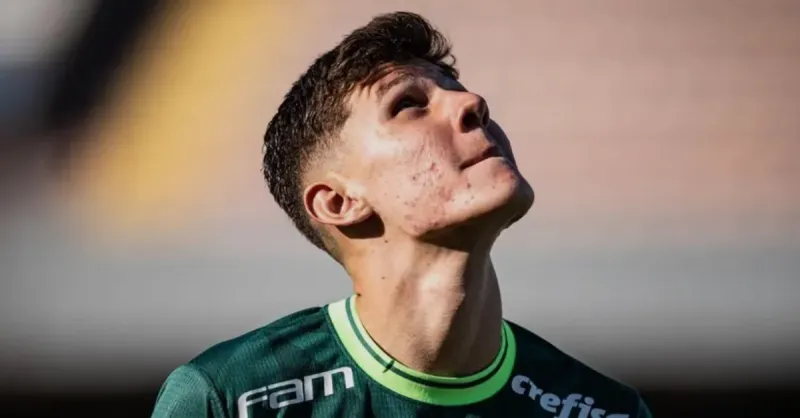 Benedetti: A Jornada do Jovem Zagueiro do Palmeiras Rumo à Copa do Mundo de Clubes