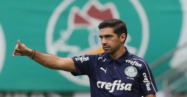 Abel Ferreira: A Dívida Tática no Palmeiras e o Elenco Subutilizado