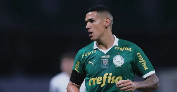 Naves Fora do Palmeiras? O Futuro do Zagueiro e o Cenário da Zaga Alviverde