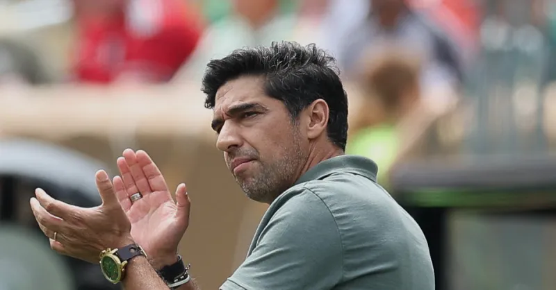 Palmeiras: O Duro Recomeço no Brasileirão e os Desafios de Abel Ferreira