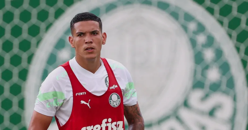 Palmeiras Define Saídas de Mateus e Naves para Portugal: Entenda a Estratégia do Verdão