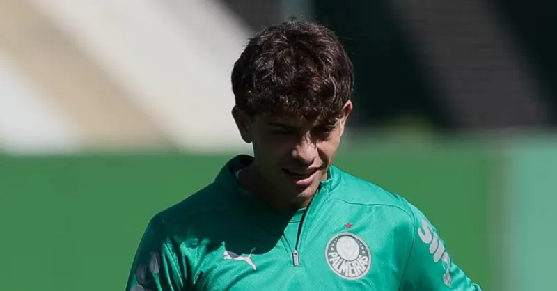 Palmeiras: Giay Retorna e Desafio Doméstico Contra Atlético-MG Se Intensifica