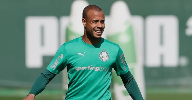 Mayke De Saída? Santos Avança e Palmeiras Luta por Permanência