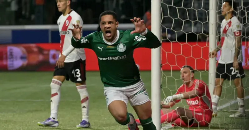Palmeiras Lucra Milhões na Libertadores: Semifinal Garante Fortuna Histórica