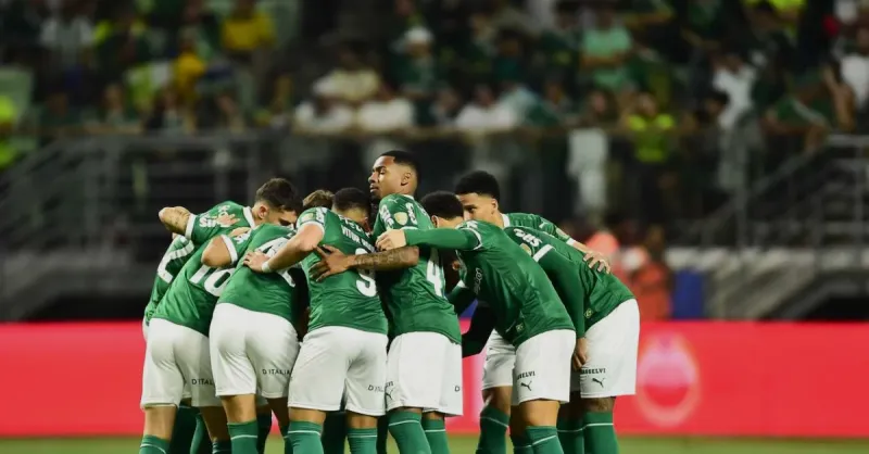 Palmeiras: Elenco Milionário à Prova na Reta Decisiva do Brasileirão e Libertadores