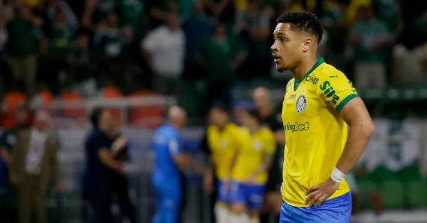Vitor Roque Liberado: Palmeiras Fecha Acordo com STJD para Reta Final do Brasileirão