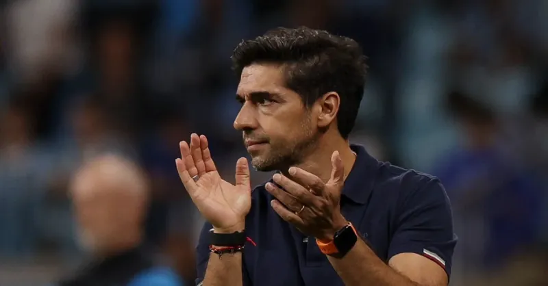 Palmeiras: R$ 700 Milhões em Reforços e a Resiliência de Abel Ferreira