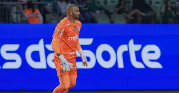 Weverton Fica no Palmeiras: Goleiro Ídolo Tem Futuro Definido para 2026
