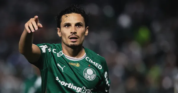 América-MEX avança por Raphael Veiga: Palmeiras pode receber proposta de empréstimo com opção de compra