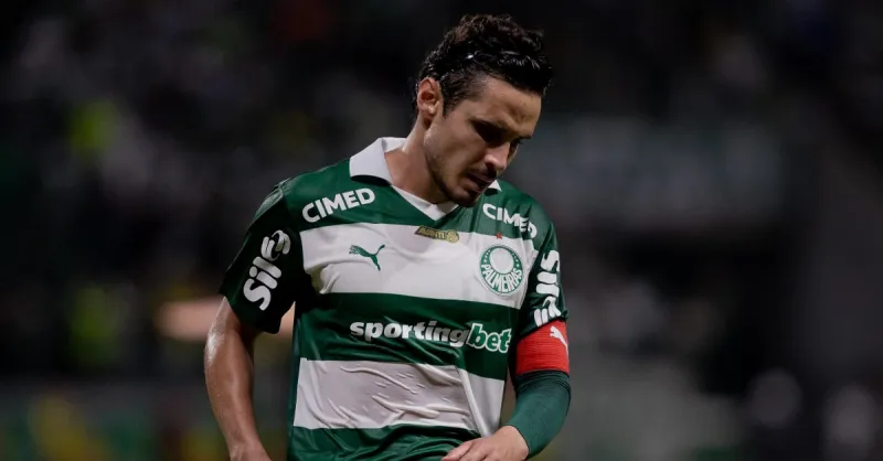 Raphael Veiga deixa o Palmeiras? América-MEX e Verdão trocam documentos por meia