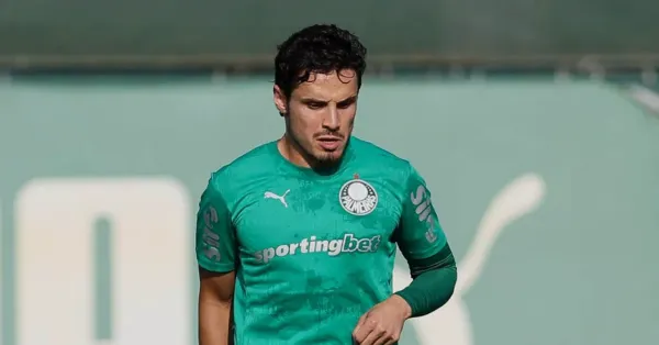 Raphael Veiga Deixa o Palmeiras: Destino e Detalhes da Negociação Revelados